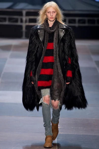 Look 6
